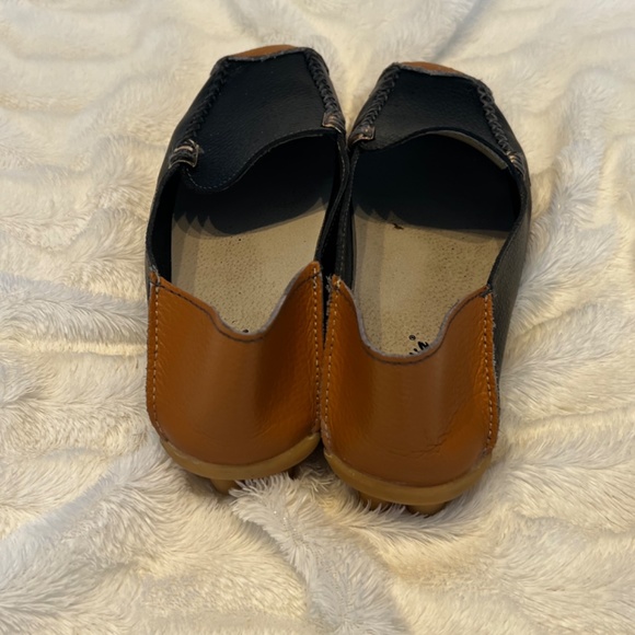 VenusCelia Women's Comfort Walking on Clouds Flat Loafer - Picture 4 of 4